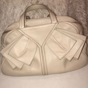 Yvesaint Laurent bag